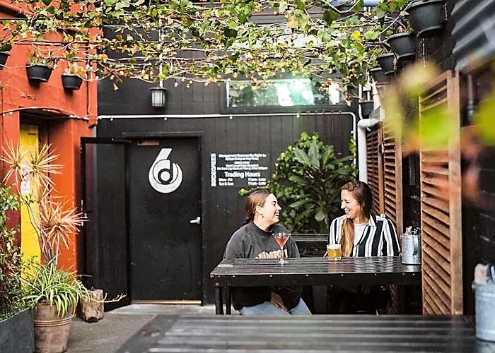 Six Degrees Boutique Hotel