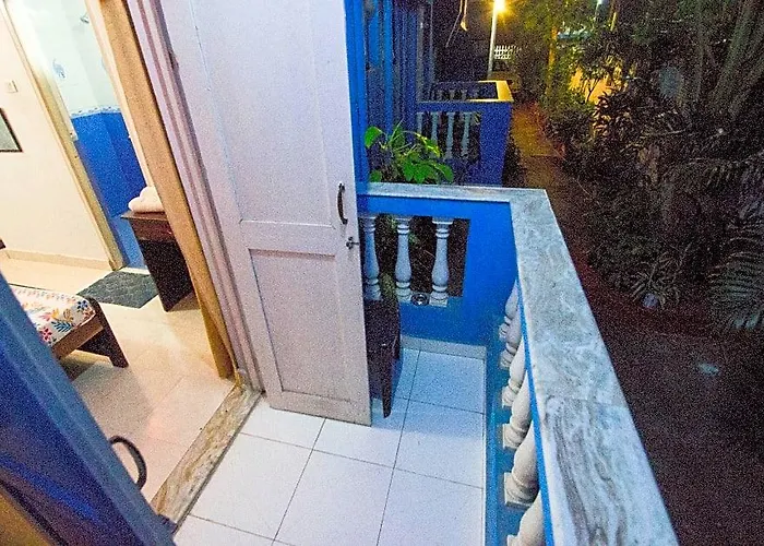 Veeniola Holiday Home