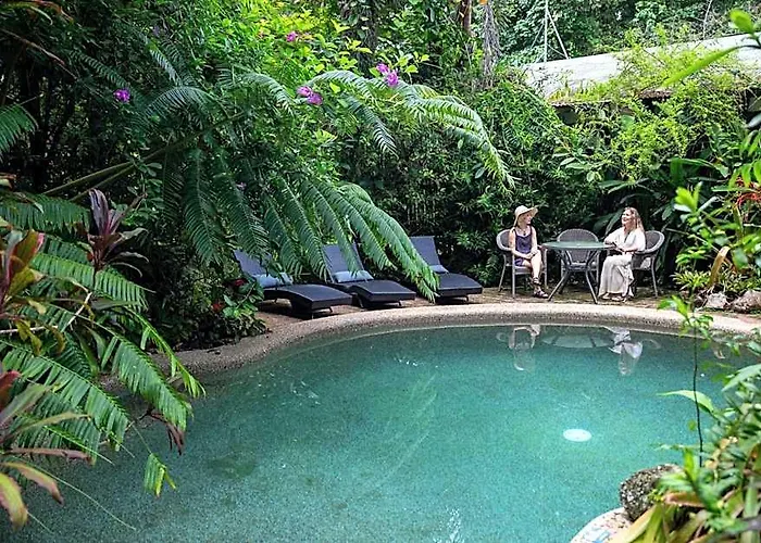 Heritage Lodge - In The Daintree