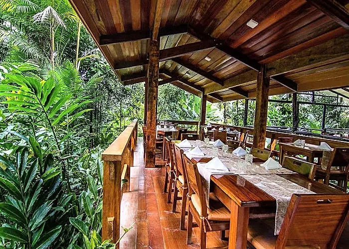 Chachagua Rainforest Hotel & Hot Springs
