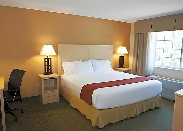 Holiday Inn Express Hotel & Suites North Conway By Ihg