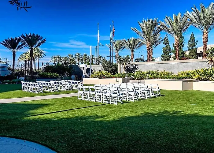 The Santa Anita Inn