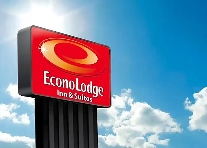 Econo Lodge Inn & Suites Vernal Near Dinosaur Monument