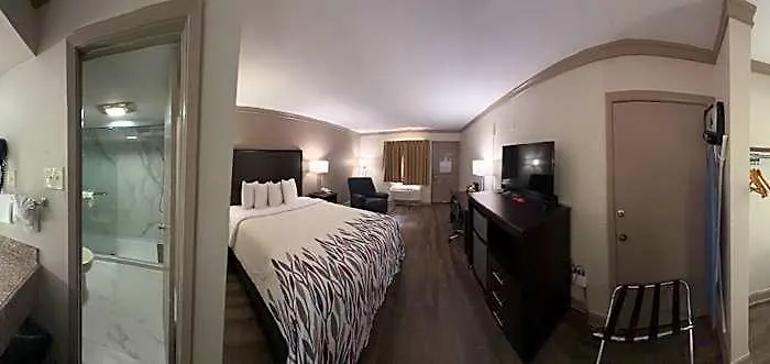 Days Inn By Wyndham Forrest City I 40