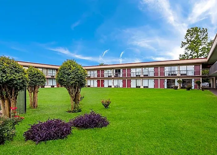 Horizon Inn & Suites