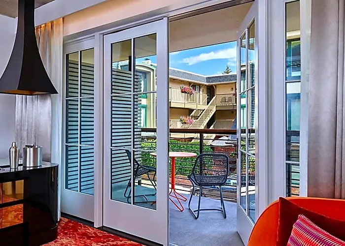 Sky Hotel, A Kimpton Hotel