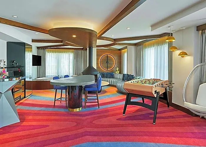 Sky Hotel, A Kimpton Hotel