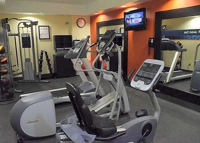 Baymont Inn & Suites By Wyndham The Woodlands