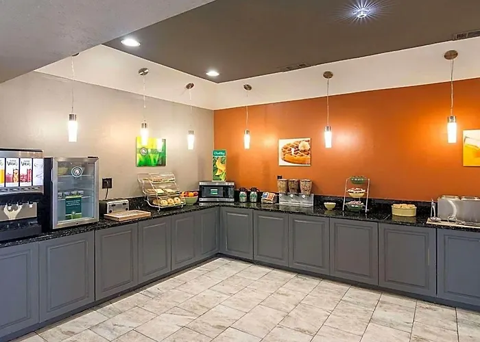 Quality Inn Ft. Worth North