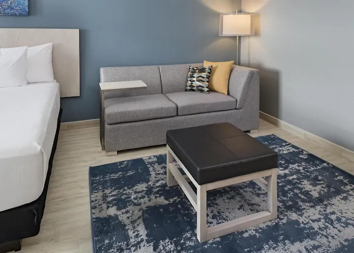 Hyatt Place San Pedro