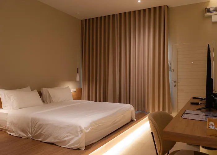 The Cozy Hotel