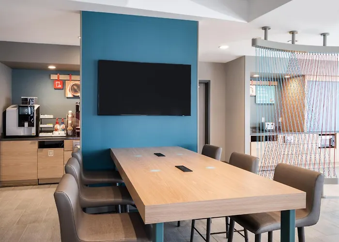 Avid Hotel - Toronto - Vaughan Southwest By Ihg