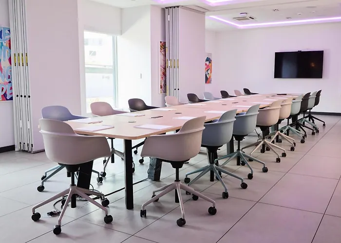 Yotel Miami, Select By Hilton