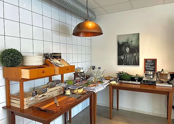 Blomloefs Hotell Saltoe