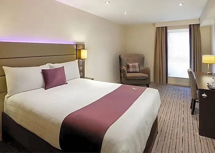 Premier Inn Jersey St Helier - Bath Street