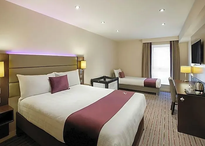 Premier Inn Stirling South - M9 J9
