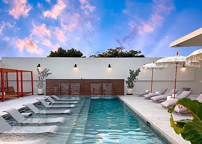 Bali Hotel Adults Only Isla Verde, A Trademark By Wyndham