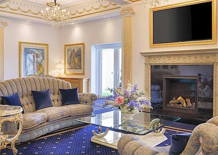 Polo Club - Hotel