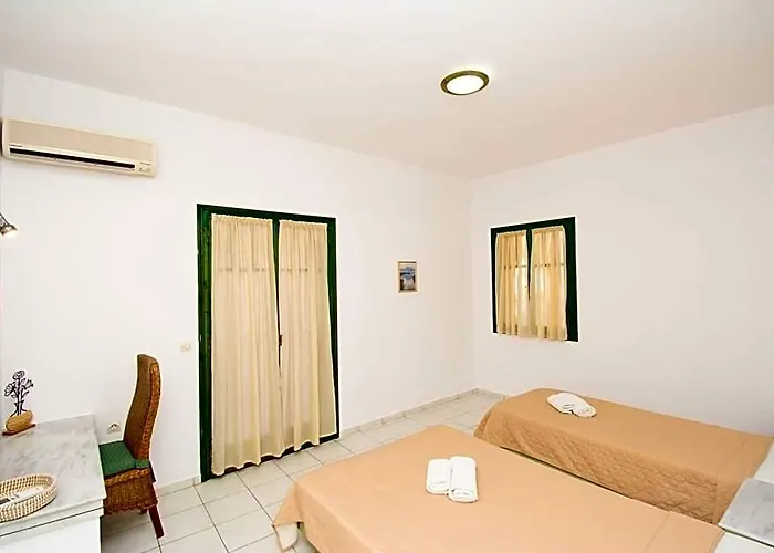 Aquarius Apartments "By Checkin"