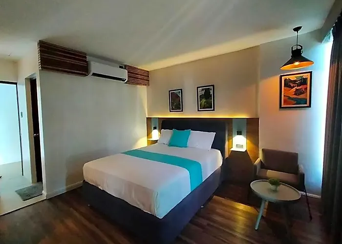 Anton'S Loft Resort Hotel Pansol