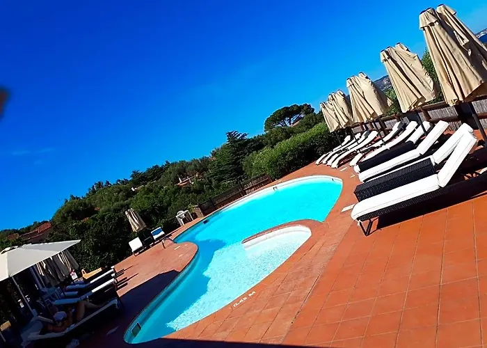 Lh Altura Resort