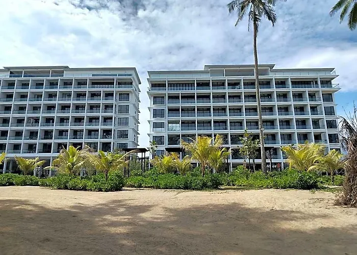 Beachview Roxy Sematan Resort Apartment