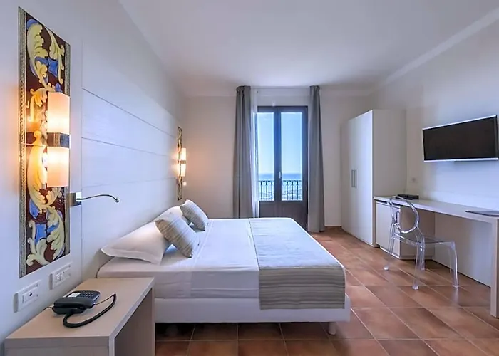 Hotel Parco Degli Aromi Resort E Spa