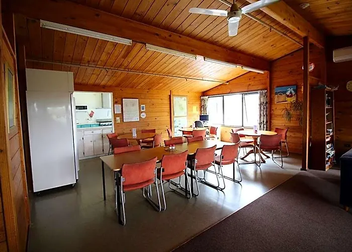 Sunflower Lodge Backpackers
