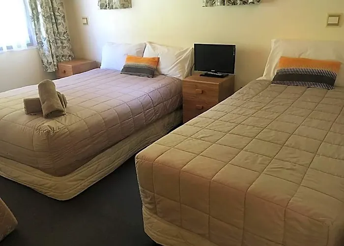 Sunflower Lodge Backpackers
