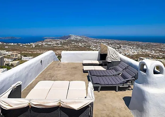 Santorini Vista Legacy Retreat - Live The History, Wake To The View