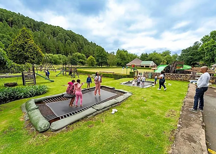 Gooderson Leisure Riverbend Chalets Self Catering