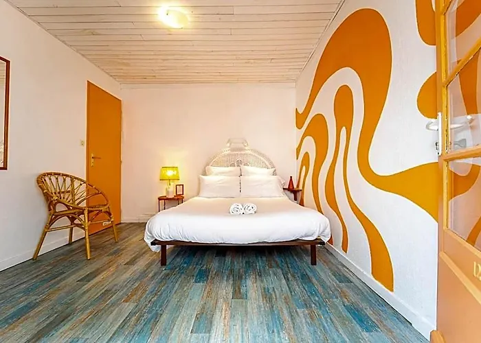 Au Bon Landais Surf Hotel
