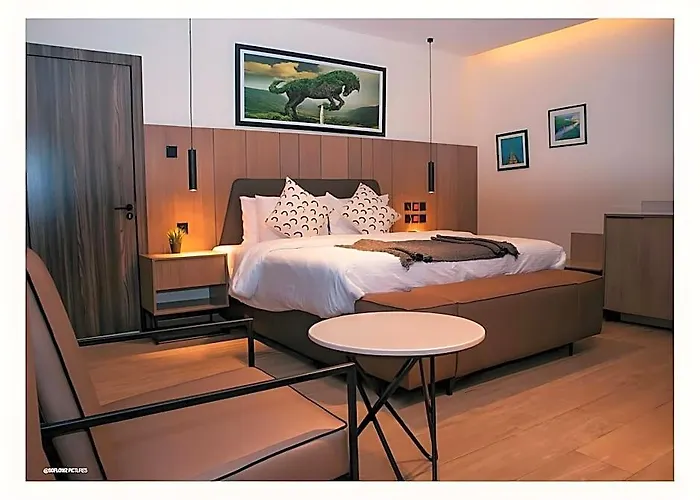 Seven Lugard Apartments