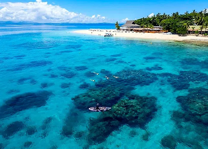 Beachcomber Island Resort