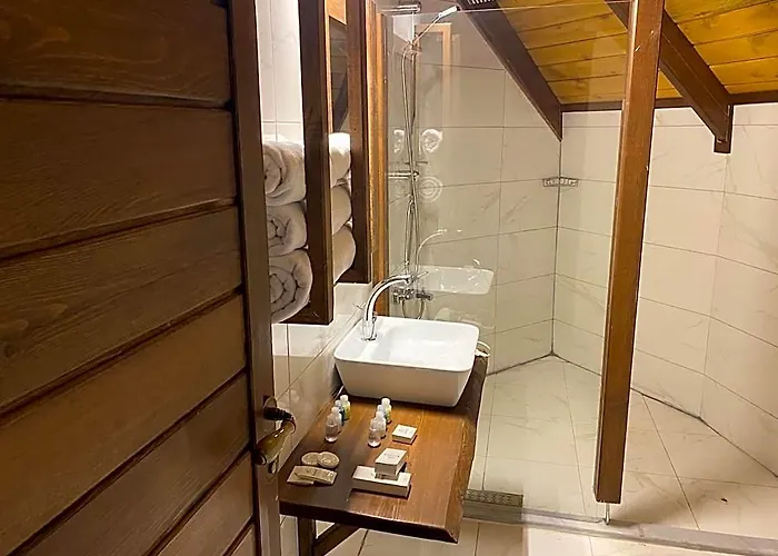 By Life Resorts Hotel