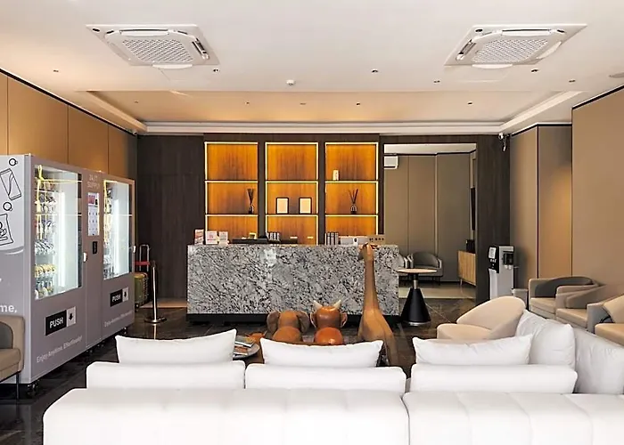 Moon Hotel