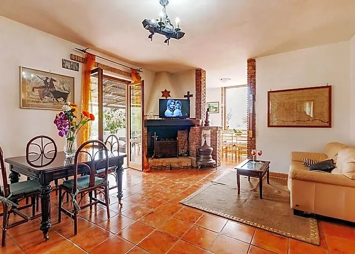 Holiday Resorts For 6 Persons, With Swimming Pool