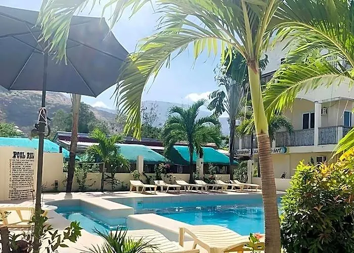 Pundaquit Luxury Resort
