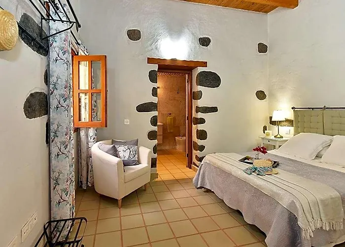 Villa In Ingenio With Private Pool