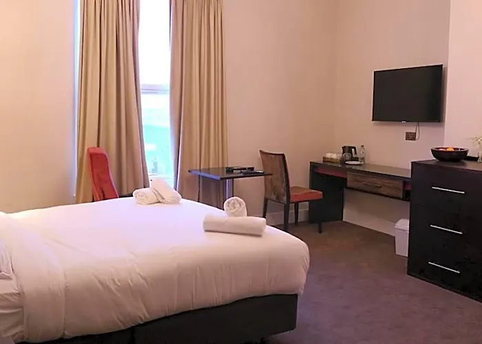 Green Ariana Hotel - Near Wembley And Central London