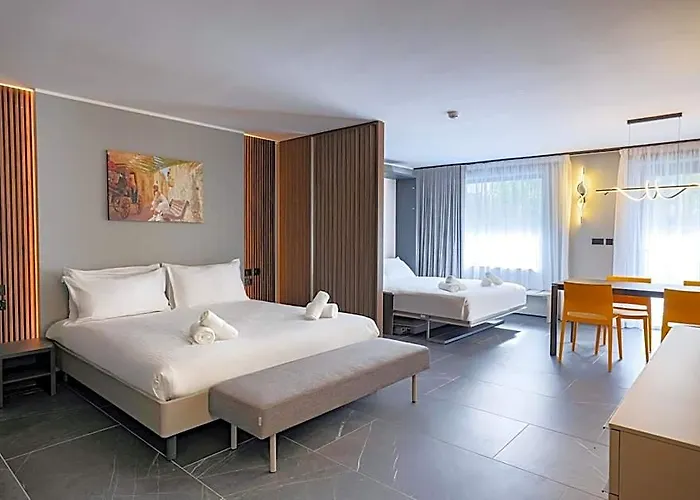 Isabella Suites