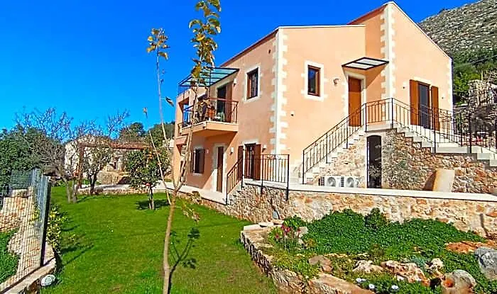 Summer Villa With Sea View,6 Min Drive From Airport, Near Seitan Limania Beach
