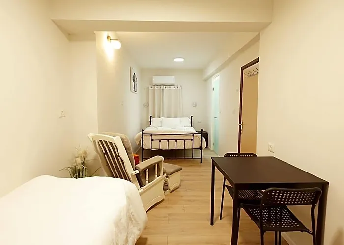 Mary'S Well Apartments