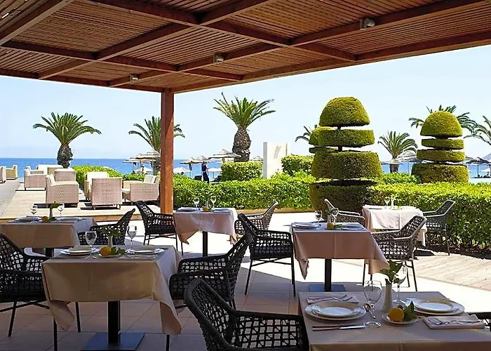 The Ixian Grand & All Suites - Adults Only Hotel