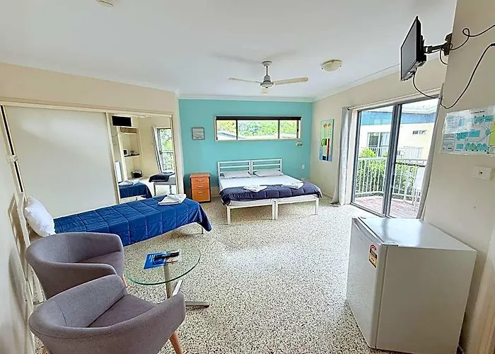 Emu Park Beach Motel