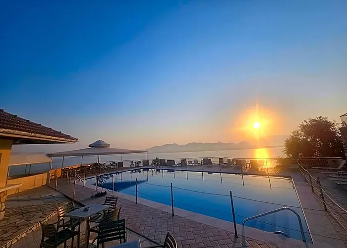Sunrise Hotel Nikiana Lefkada