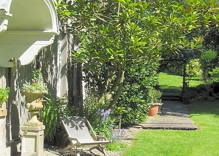 Glynhir Mansion