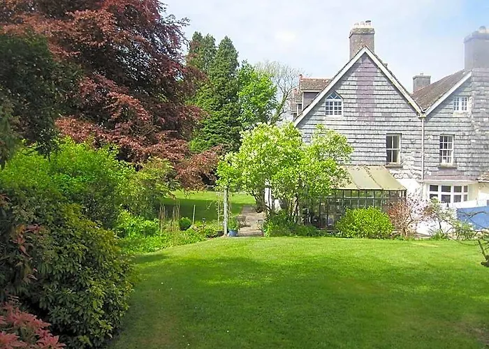 Glynhir Mansion
