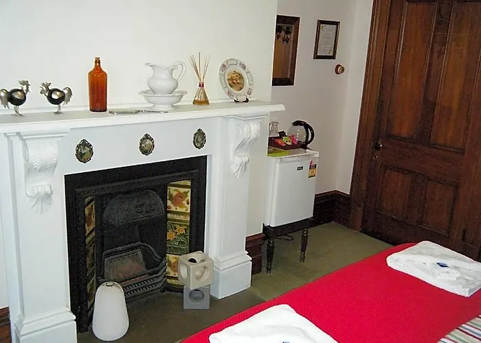 Collingwood Manor Bed & Breakfast