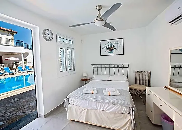 Protaras Holiday Villa An75
